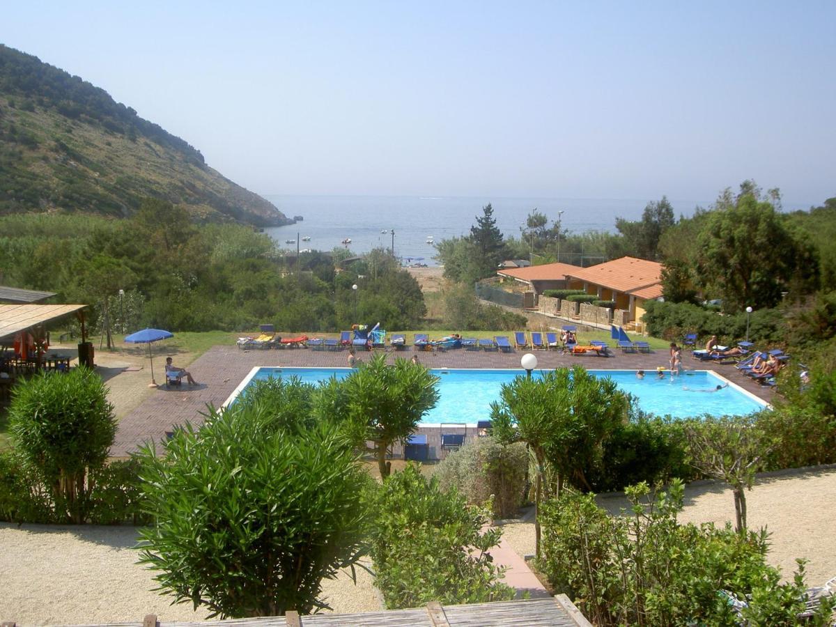 Elbamare Residence Con Piscina Nisporto Exterior photo
